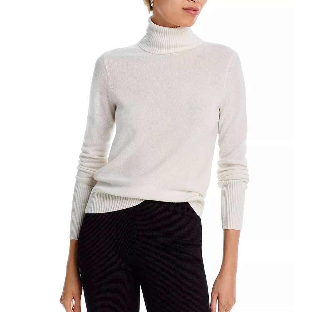100% Cashmere Cream turtleneck